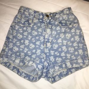 High Rise American Apparel Shorts!